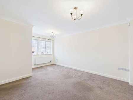 Besom Court, Tadley, RG26 - Photo 5