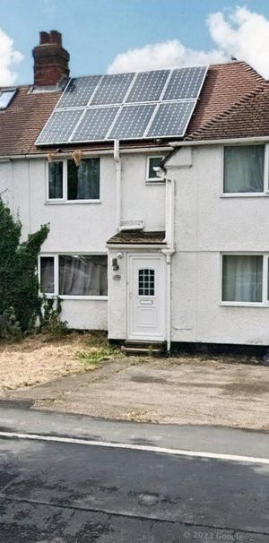 5 bedroom semi-detached house to rent - Photo 1