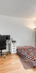 2 chambres - Centre-Ville/Griffintown-Calme, luminueux- Metro Lucien Allier- Commerces - Photo 4