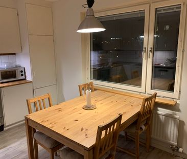Jonstorpsvägen, Solna - Foto 1