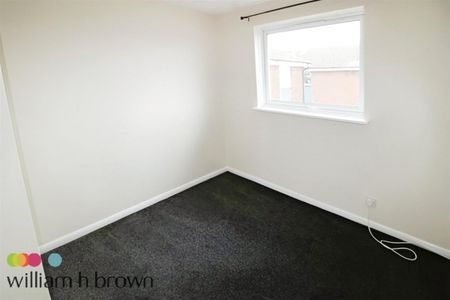 Coronation Avenue - Photo 2