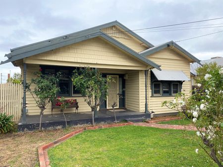 21 Percival Street, Preston VIC 3072 - Photo 2