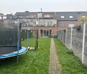 Gelijkvloers appartement met tuin en garage! - Foto 6