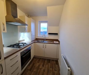 2 bedroom apartment to rent - Photo 2