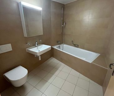 A louer 3 pièces à la Route de Bourg-de-Four 23 - Foto 5