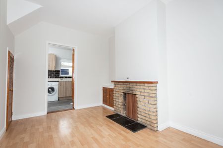 92 Edenderry Village, Belfast, BT8 8LQ - Photo 3