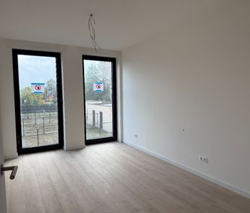 Instapklaar 2-slpk appartement met terras, autostplts en kelder - Foto 1