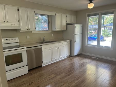 For Lease - 27 Gatineau Crescent, London South, Ontario - Photo 5