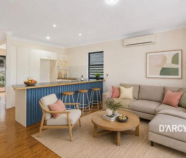 Elevated Townhouse With Relaxing Views - Photo 4