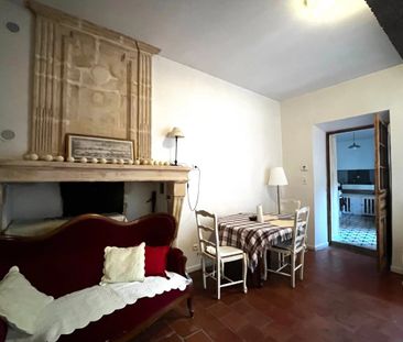 Bien rare à la location – Appartement de caractère en centre-ville - Photo 4