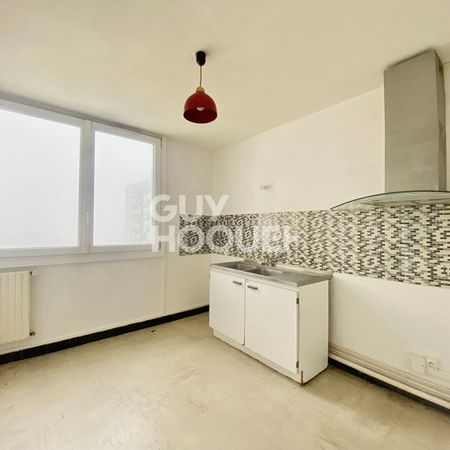 Location Appartement 3 pièces 68m² - Photo 3