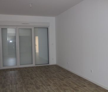 Location Appartement 3 pièces 67m² LA MONTAGNE 44620 - Photo 1