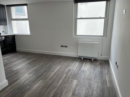 1 bedroom apartment to rent Windsor Street - Photo 2