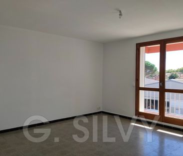 Location Appartement 4 pièces 64m² ORANGE 84100 - Photo 2