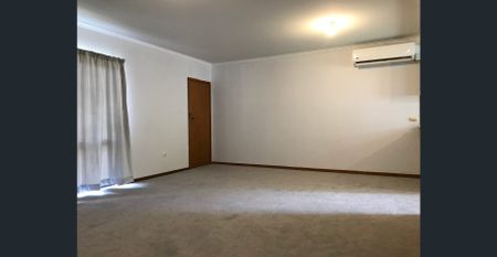 Neat & Tidy Two Bedroom Unit in North Tamworth - Photo 4
