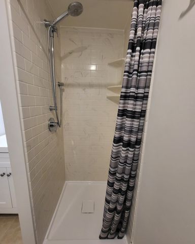 2-272 Johnson Street, Kingston, ON K7L 1Y4 - Photo 5