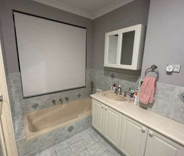 Heathridge - Photo 4