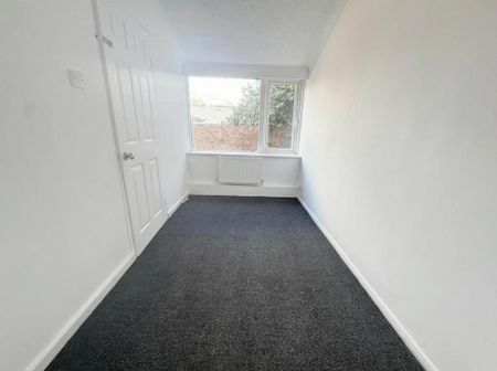 3 bedroom bungalow to rent - Photo 2