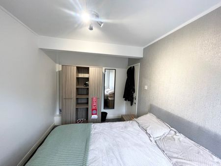 Stanhope Drive (room 2), Horsforth, Leeds - Photo 3