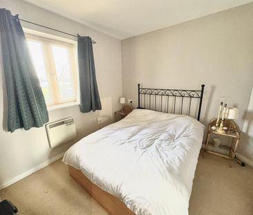 2 bedroom ground floor flat to rent - Photo 3