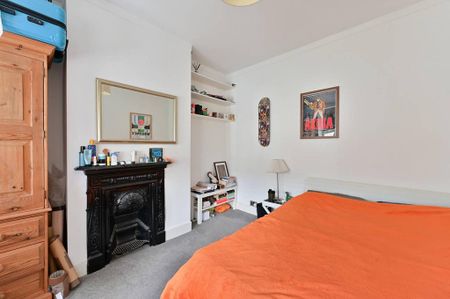 3 bedroom terraced house to rent - Photo 4