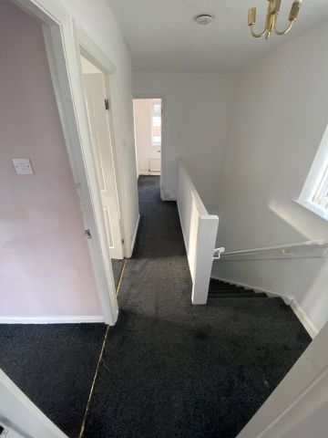 4 Bed Detached House, Whinmoor Court, LS14 - Photo 5