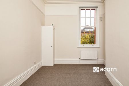 Thurlow Park Road, London, SE21 - Photo 2