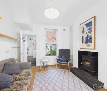 33 Delhi Street, Belfast, BT7 3AJ - Photo 2