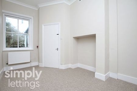 2 Bed property for rent - Photo 2