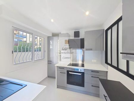 Location Appartement 2 pièces 51m² CANNES 06400 - Photo 5