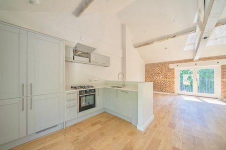 Bulbourne Yard - Photo 4