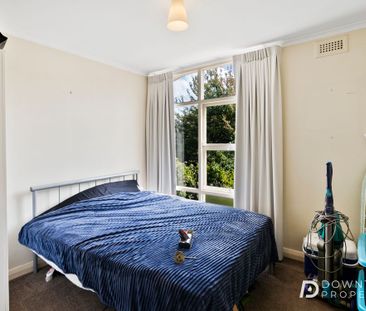 63 clinton rd, geilston bay tas 7015 - Photo 2