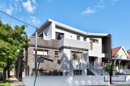 94 Brighton Street, Petersham NSW 2049 - Apartment For Rent | Domain - Photo 3