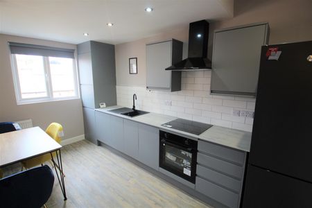 1 bedroom apartment to rent - Photo 4