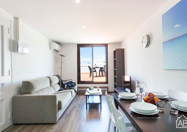 Stylish 2-bedroom Apartment with a Private Terrace in Poble Sec