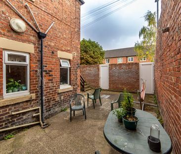 4 bed maisonette to rent in Simonside Terrace, Newcastle Upon Tyne,... - Photo 3