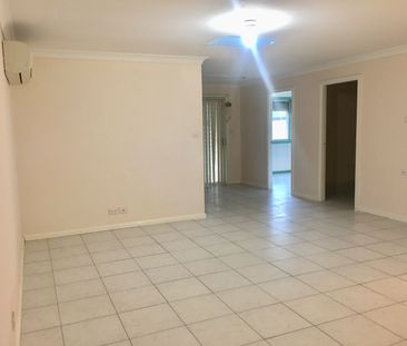 3 BEDROOM TOWNHOUSE IN CANLEY VALE - Photo 2