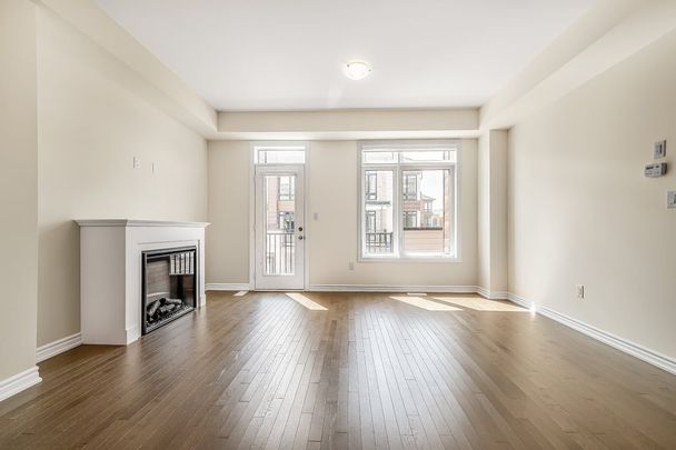 For Lease - 19 Gunton Street, Aurora, Ontario - Photo 1