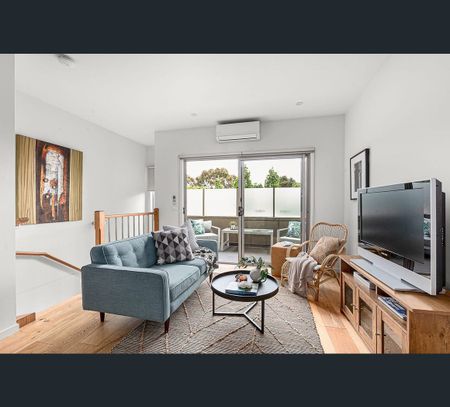 8/553 Murray Road, Preston, Vic 3072 - Photo 4