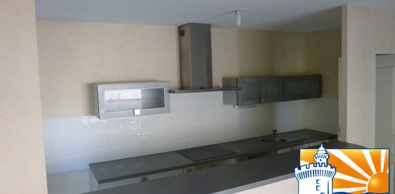 Location Appartement 3 pièces 61m² PERPIGNAN 66100 - Photo 2