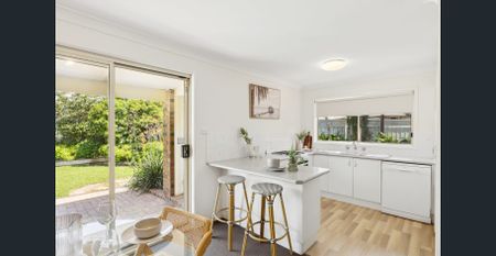 Effortless Family Living in a Peaceful, Ultra-Convenient Cul-de-Sac - Photo 5