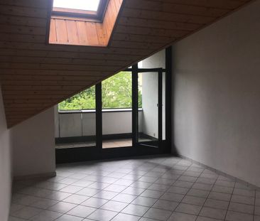 Gut geschnittene Dachgeschosswohnung mit Loggia in Wolfratshausen - Photo 1