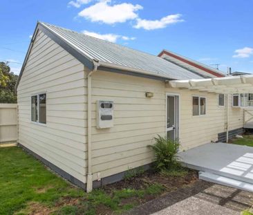 A Real Gem! - Photo 2