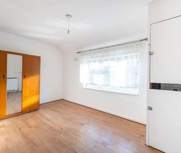 Stanley Close, Alperton, HA0 - Photo 3