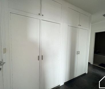 Appartement te huur in Ieper voor € 595 met 2 slaapkamers - foto 3
