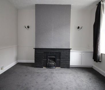 Terraced House in Lindisfarne Street, Off London Road, Carlisle - Photo 4