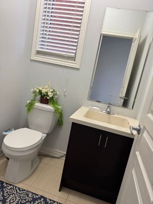 For Lease - 5540 Meadowcrest Avenue, Mississauga, Ontario - Photo 1