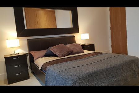 1 Bed Flat, Emily Street, E16 - Photo 4