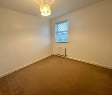 Ferncroft Walk, Chellaston, DERBY - Photo 3