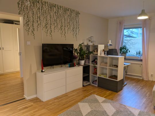 Centralvägen, Solna - Photo 1